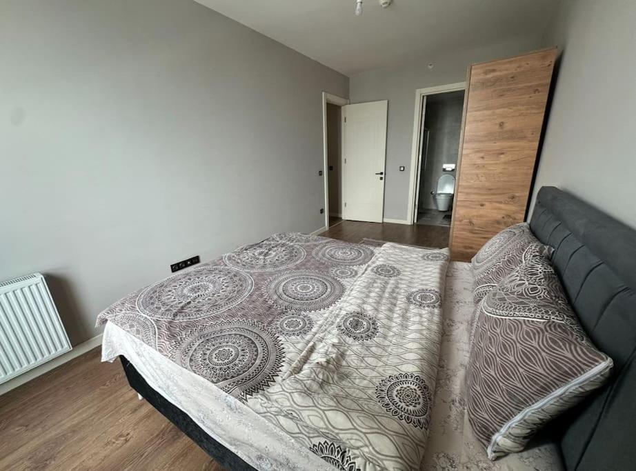 33 Floor Cozy With Balcony Gym Pool Daire *