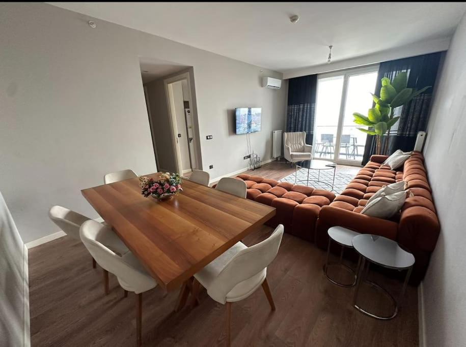 Daire 33 Floor Cozy With Balcony Gym Pool *